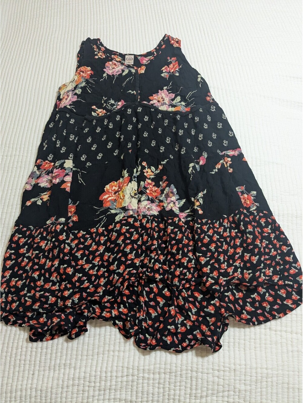 Bila black floral sleeveless dress